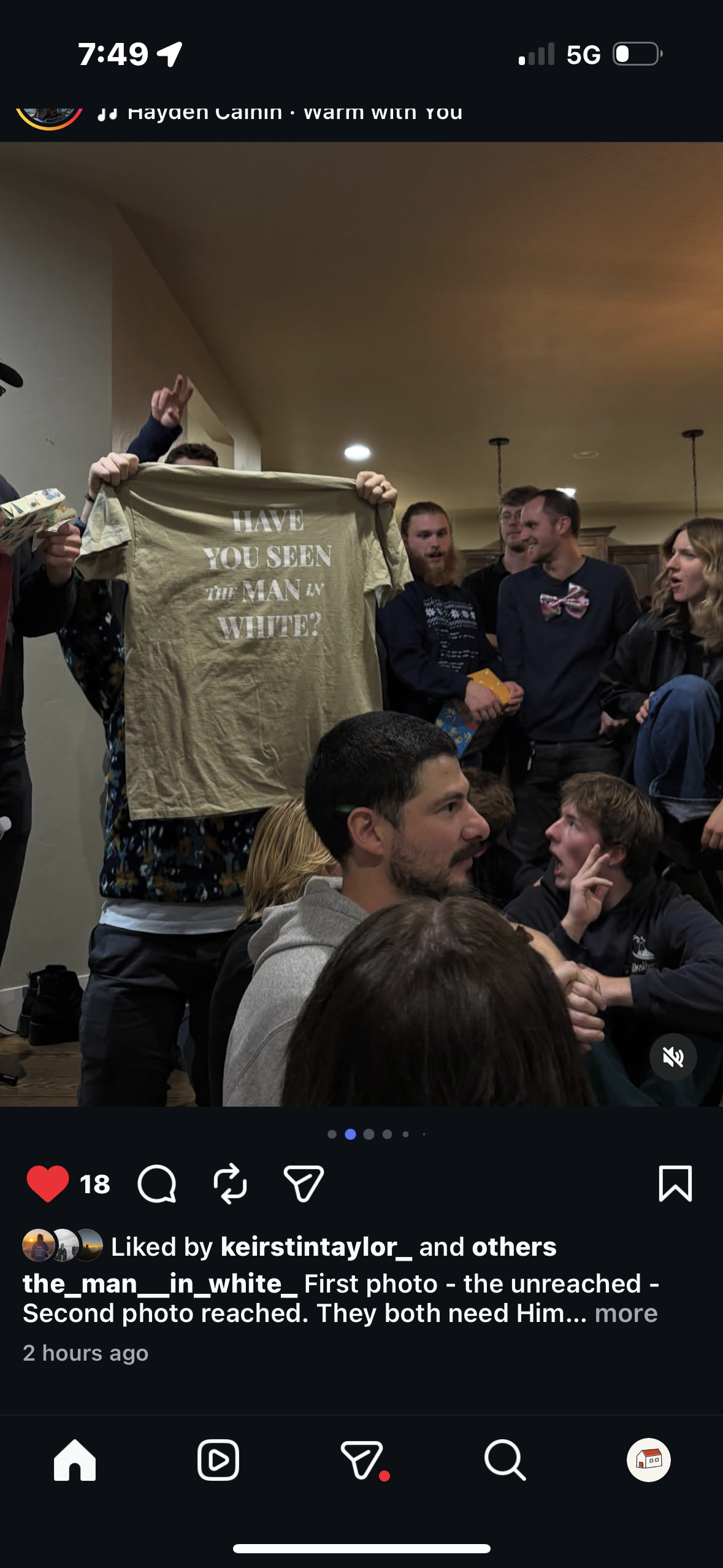 Man in White - 4 Languages